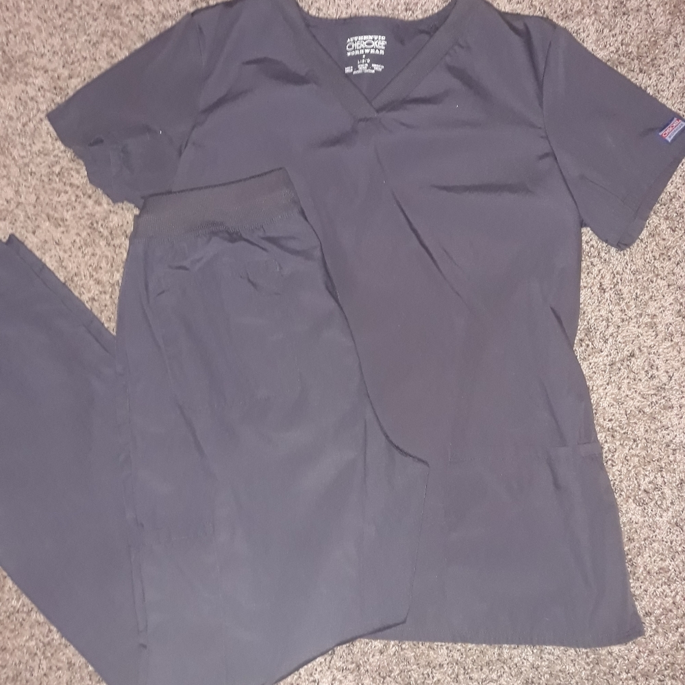 CHEROKEE SCRUBS